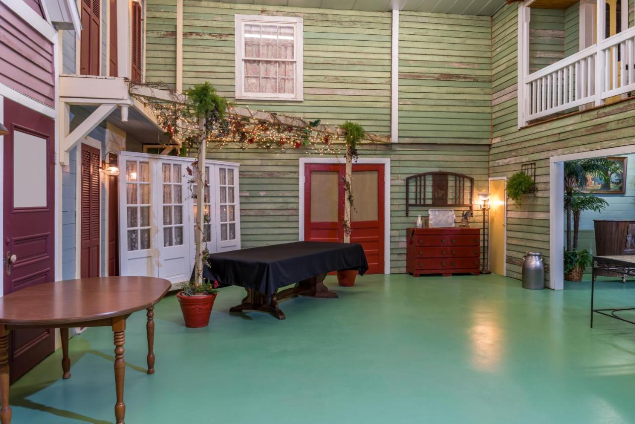 Maison D'Memoire Bed & Breakfast Cottages Rayne Bagian luar foto